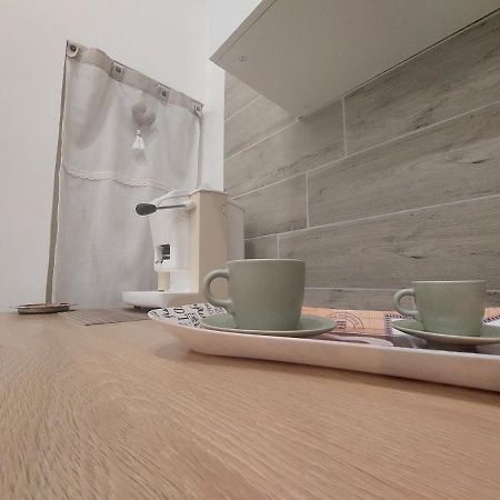 Casa Via Nicotera 14 Villa เนเปิลส์ ภายนอก รูปภาพ
